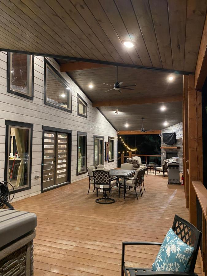 New Luxury Cabin, Hot Tub, Forest Views,Hotel Style Amenities Broken Bow Extérieur photo