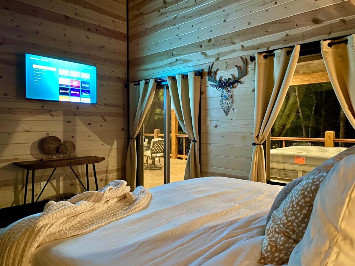 New Luxury Cabin, Hot Tub, Forest Views,Hotel Style Amenities Broken Bow Extérieur photo