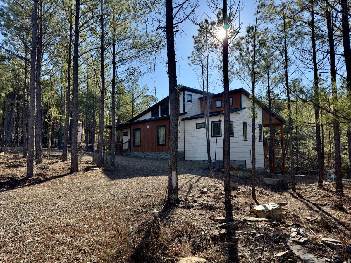 New Luxury Cabin, Hot Tub, Forest Views,Hotel Style Amenities Broken Bow Extérieur photo